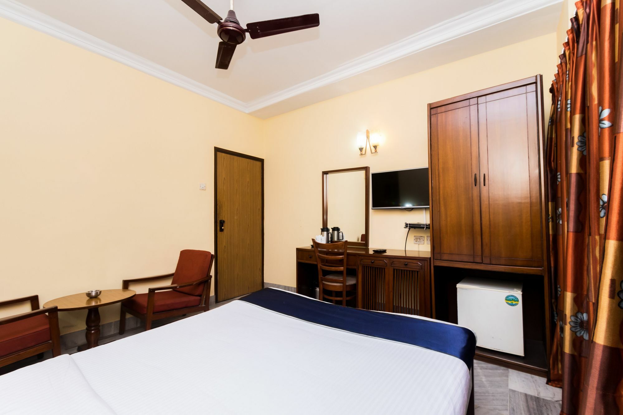 Oyo 4621 Hotel Camac Plaza Kalkuta Zewnętrze zdjęcie