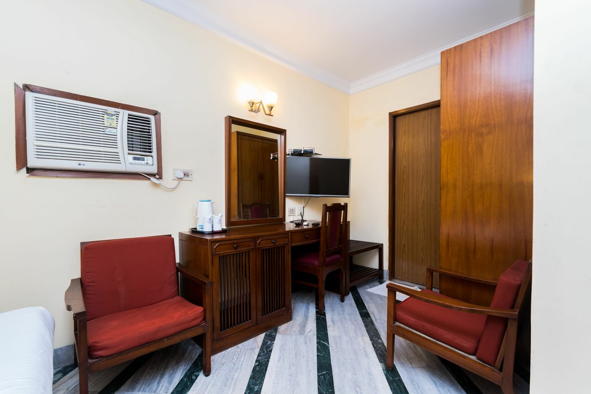 Oyo 4621 Hotel Camac Plaza Kalkuta Zewnętrze zdjęcie