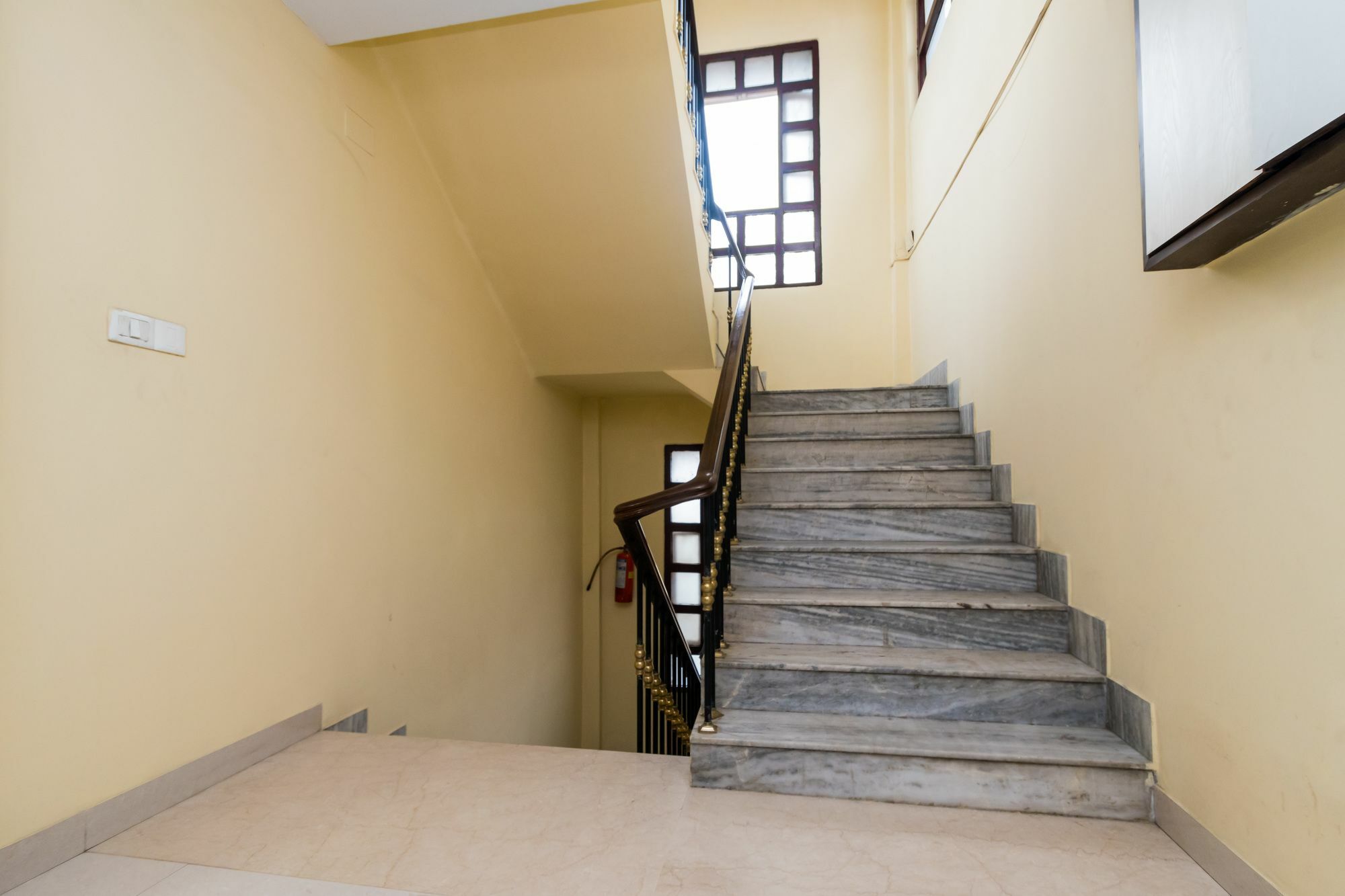 Oyo 4621 Hotel Camac Plaza Kalkuta Zewnętrze zdjęcie